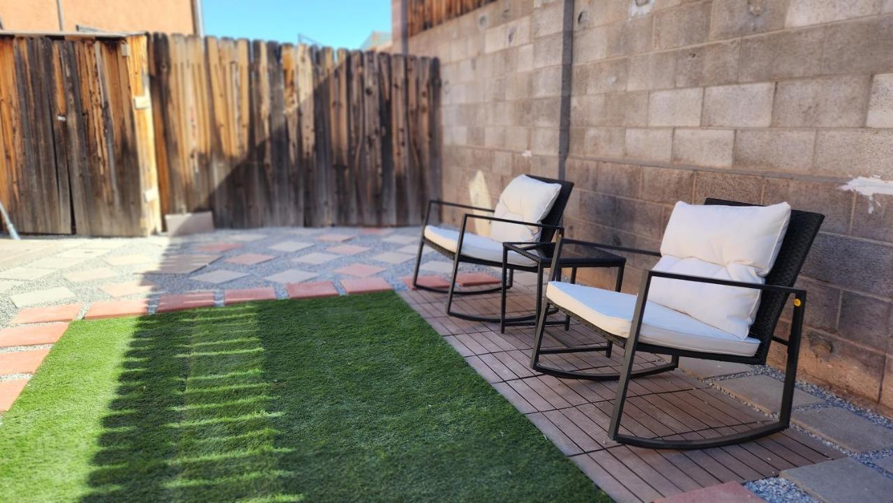 The Lilly Pad - A Desert Oasis